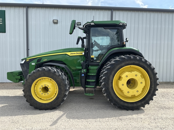 2024 John Deere 8R 370