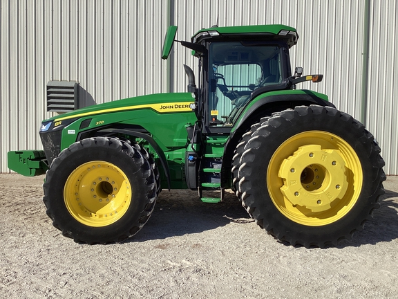 2024 John Deere 8R 370