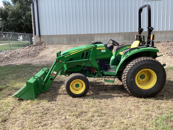 2024 John Deere 4052M