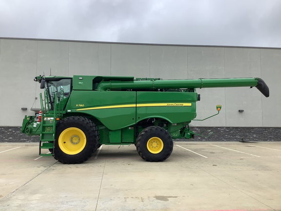 2024 John Deere S780