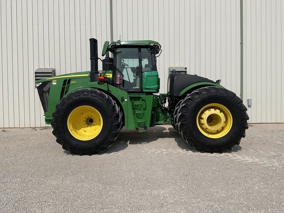 2022 John Deere 9R 640