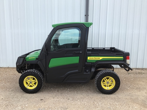 2023 John Deere XUV 835R