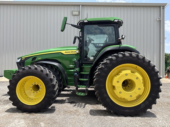 2025 John Deere 8R 410