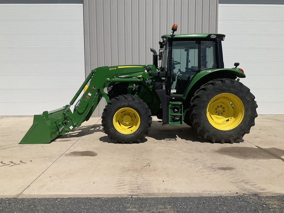 2022 John Deere 6110M