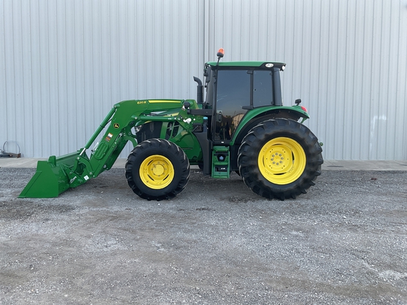 2022 John Deere 6110M