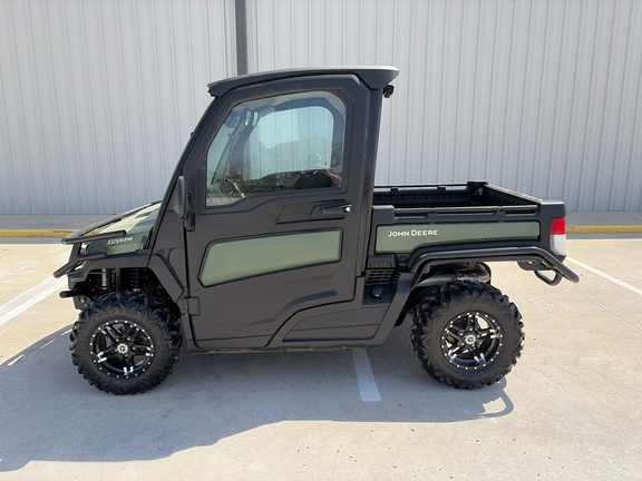 2023 John Deere XUV 835R