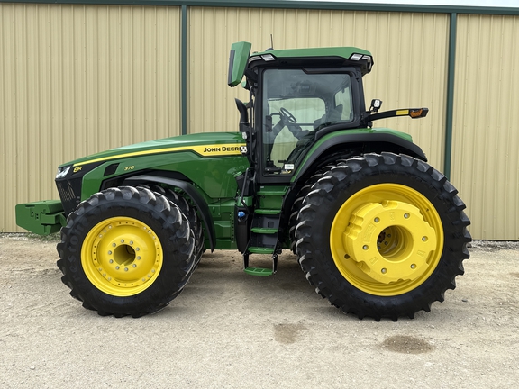 2025 John Deere 8R 370
