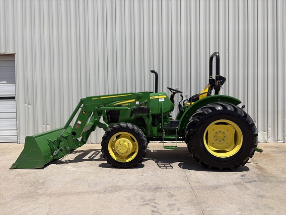 2022 John Deere 5055E