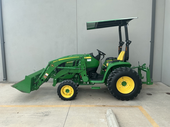 2024 John Deere 3046R