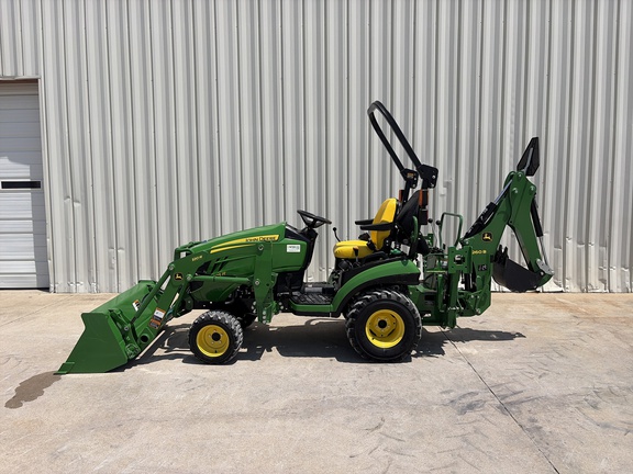 2022 John Deere 1025R
