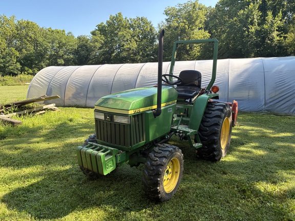 2003 John Deere 790