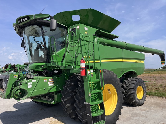 2021 John Deere S780