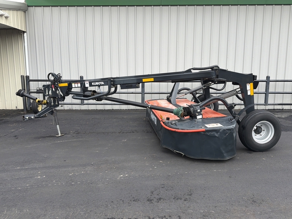 2017 Kubota DM5032