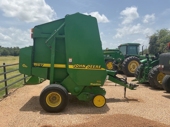 2001 John Deere 467