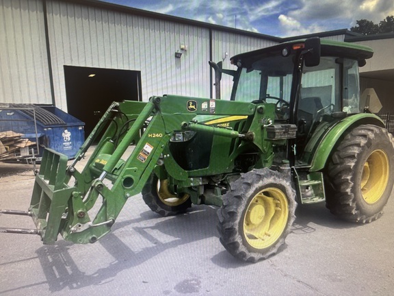 2016 John Deere 5055E