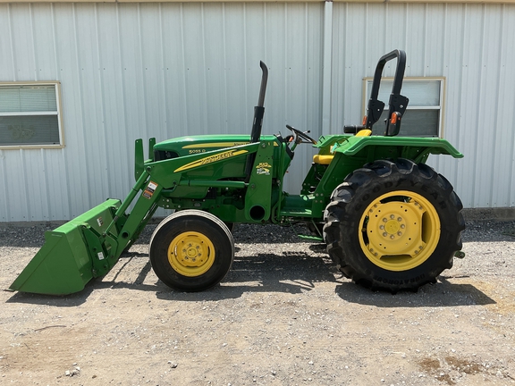 2012 John Deere 5055D