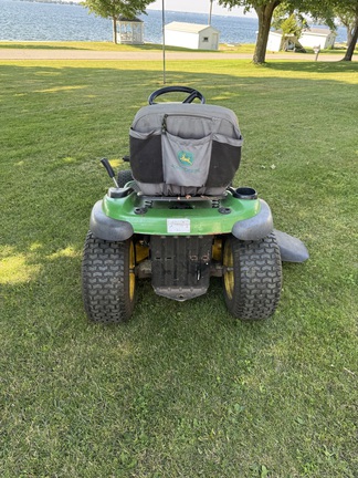 2004 John Deere L120