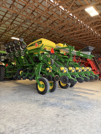 2007 John Deere 1790