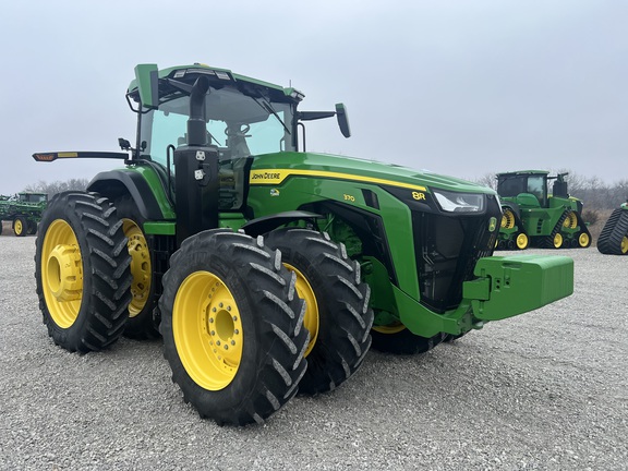 2024 John Deere 8R 370