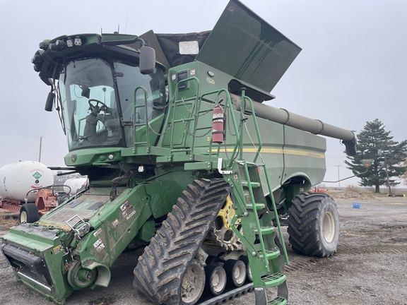 2024 John Deere S780