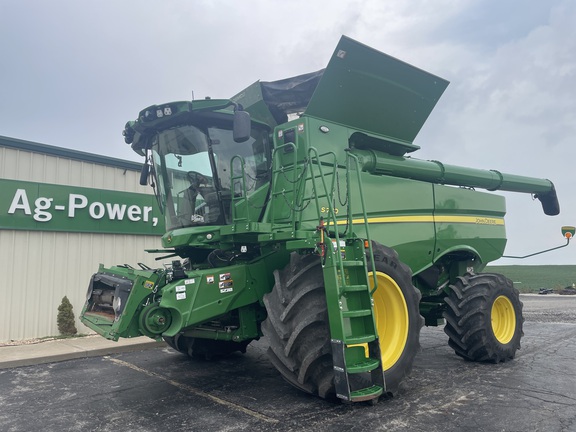 2024 John Deere S770