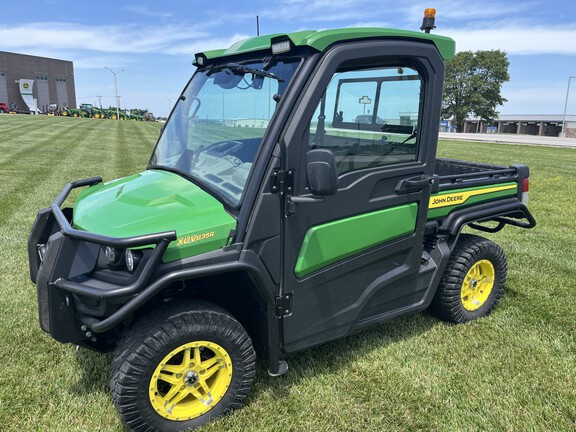 2024 John Deere XUV 835R