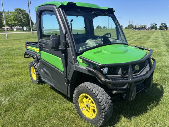 2024 John Deere XUV 835R