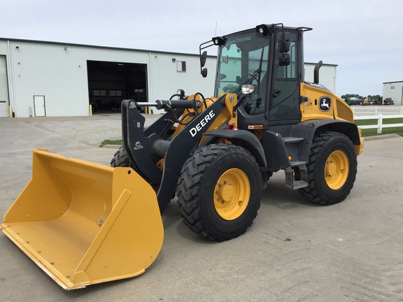 2022 John Deere 344L