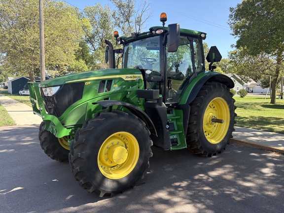 2023 John Deere 6R 155