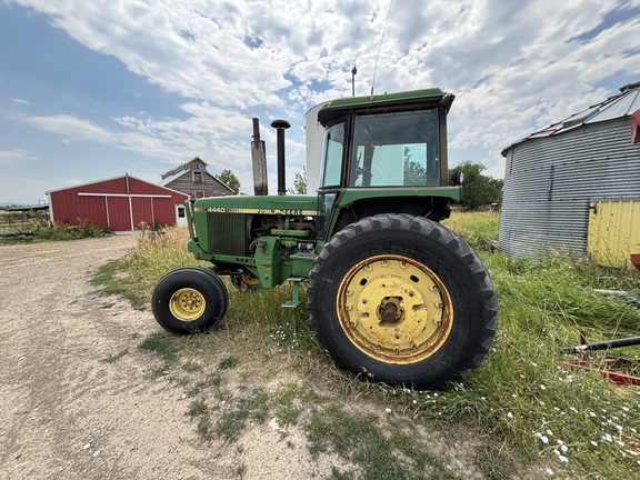 1982 John Deere 4440