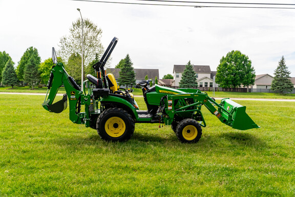 2026 John Deere 2025R