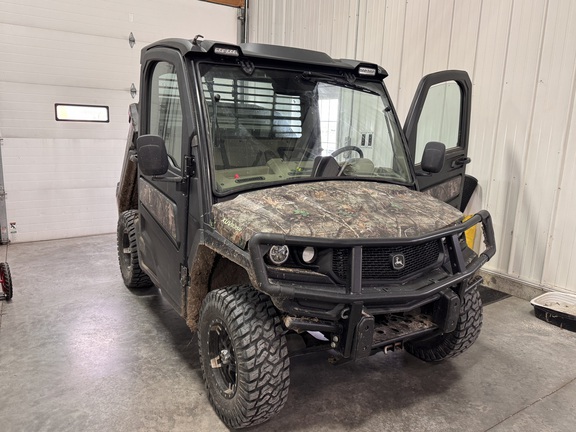 2023 John Deere XUV 835R