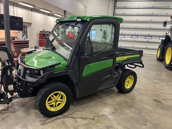 2022 John Deere XUV 835R
