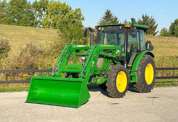 2024 John Deere 5075E