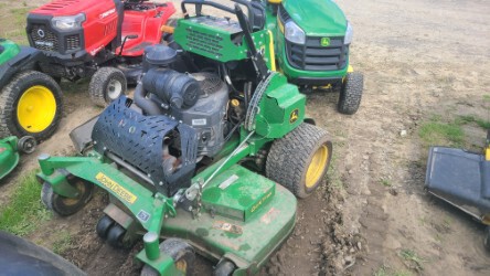 2017 John Deere 652M