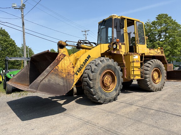 1988 Trojan 1900Z